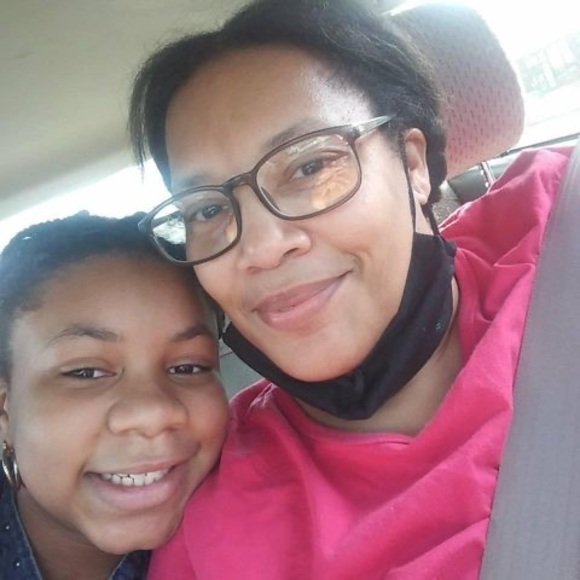 Meet your Posher, Carlette - Picture 1 of 1